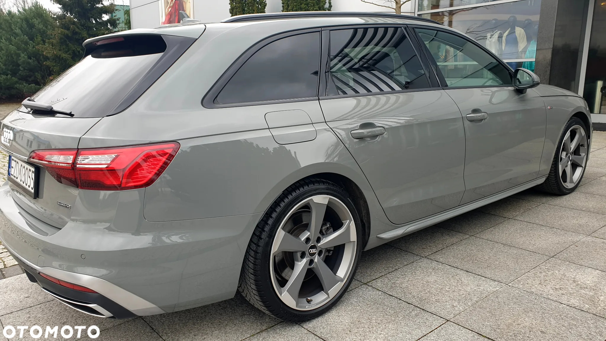 Audi A4 Avant 45 TDI quattro tiptronic S line - 15