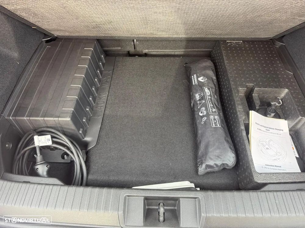 Renault Captur 1.6 E-Tech Plug-In Hybrid Techno - 38