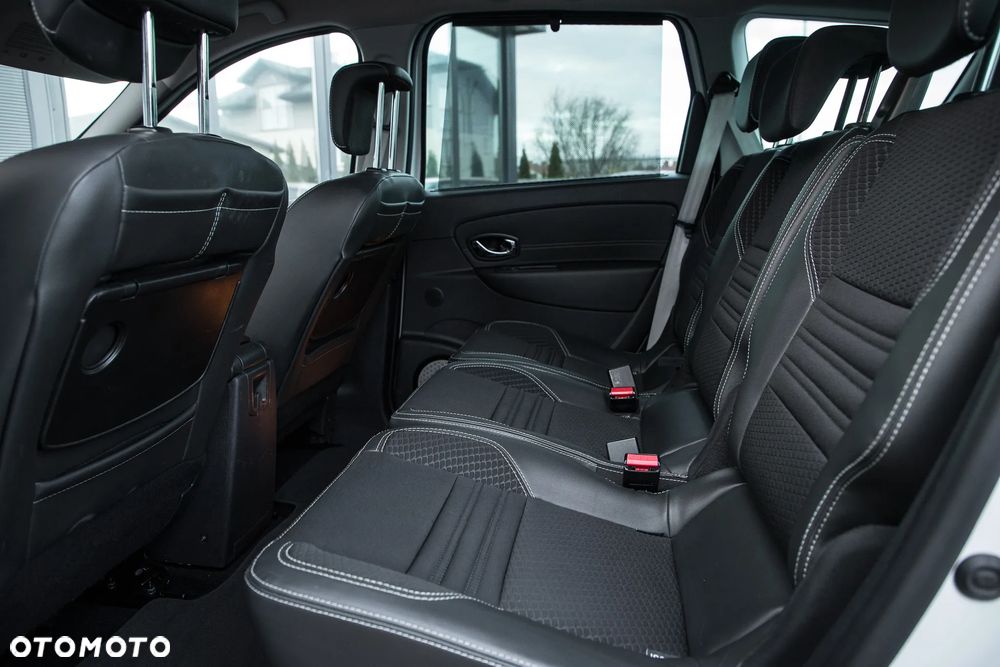 Renault Grand Scenic ENERGY TCe 130 BOSE EDITION - 18