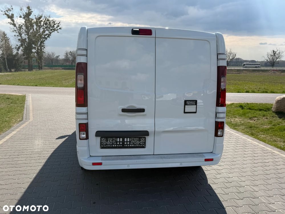 Renault Trafic - 6