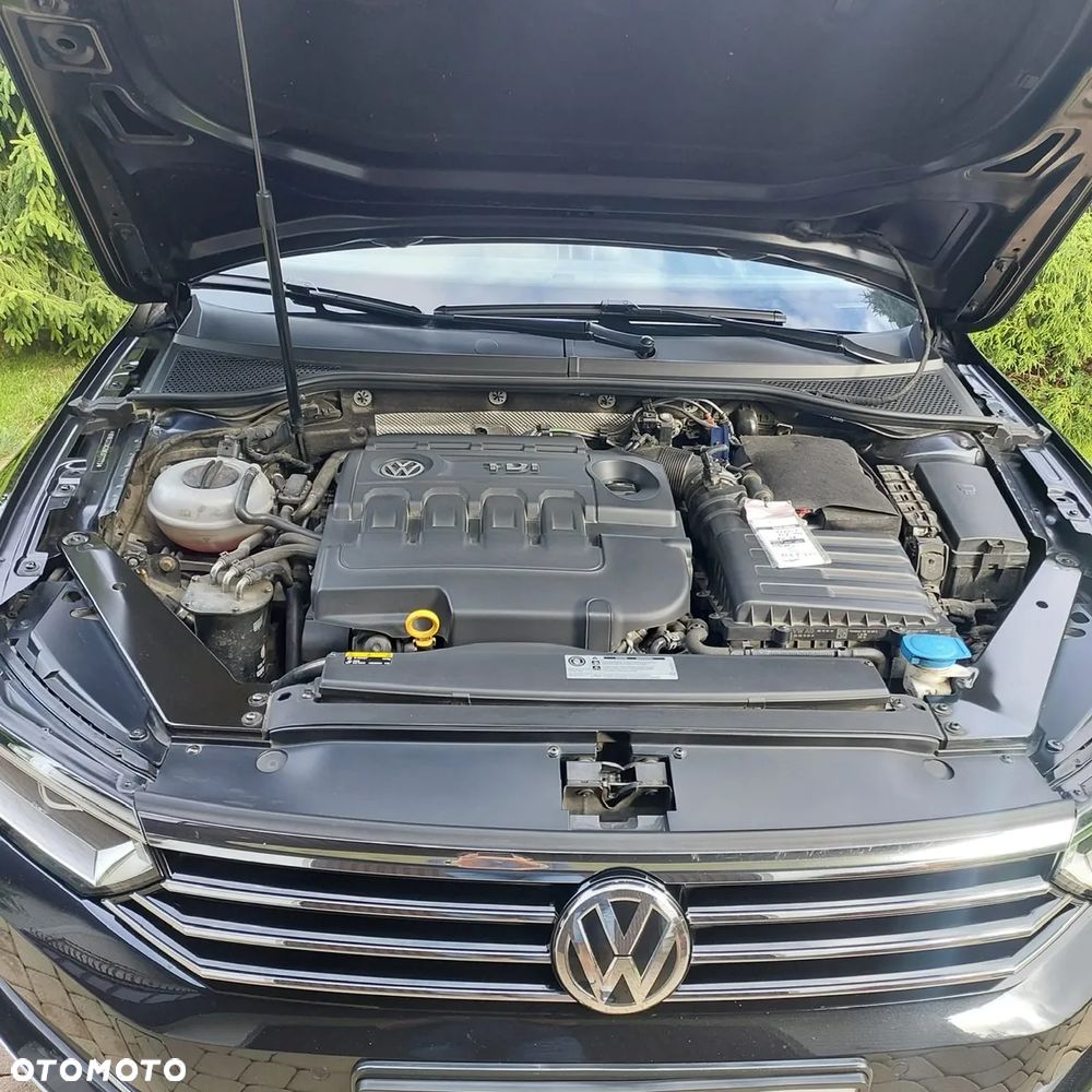 Volkswagen Passat 2.0 TDI (BlueMotion Technology) DSG Highline - 8