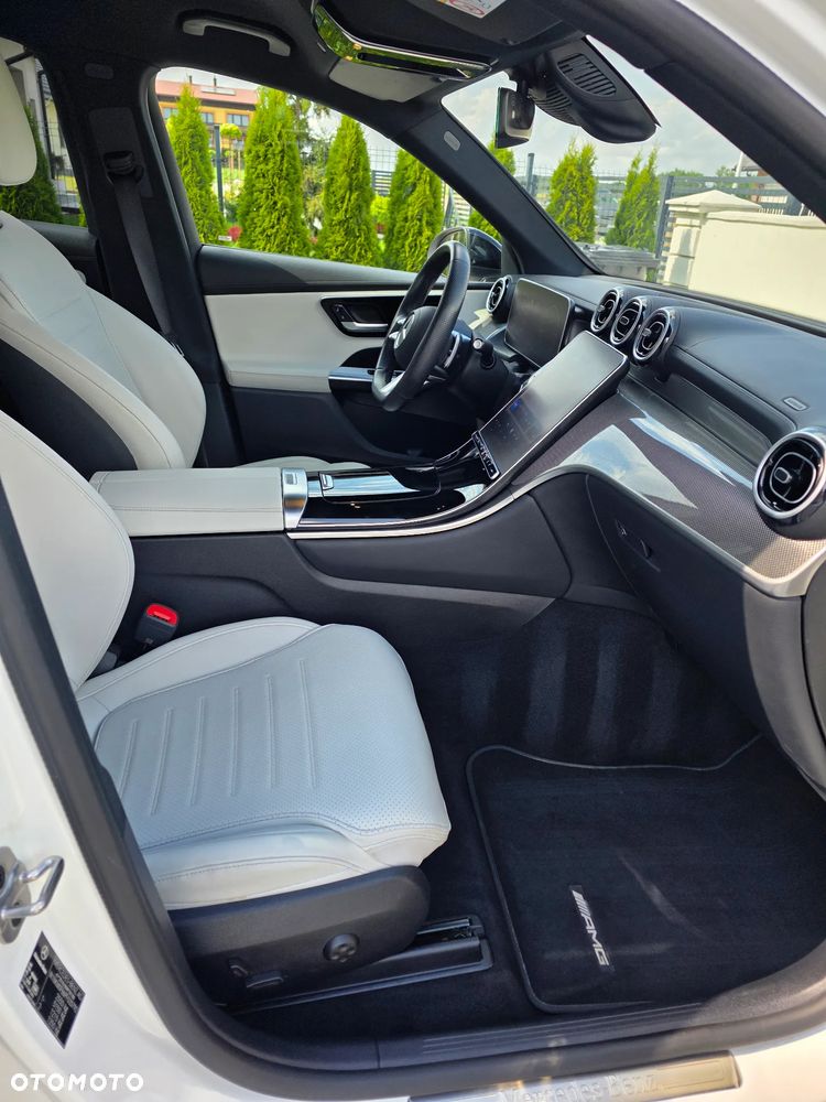 Mercedes-Benz GLC 220 d mHEV 4-Matic AMG Line - 7