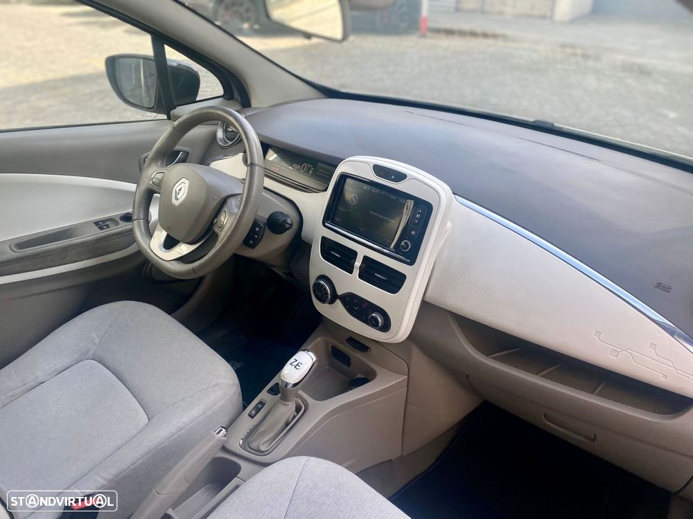 Renault Zoe (c/ Bateria) Intens 40 - 23