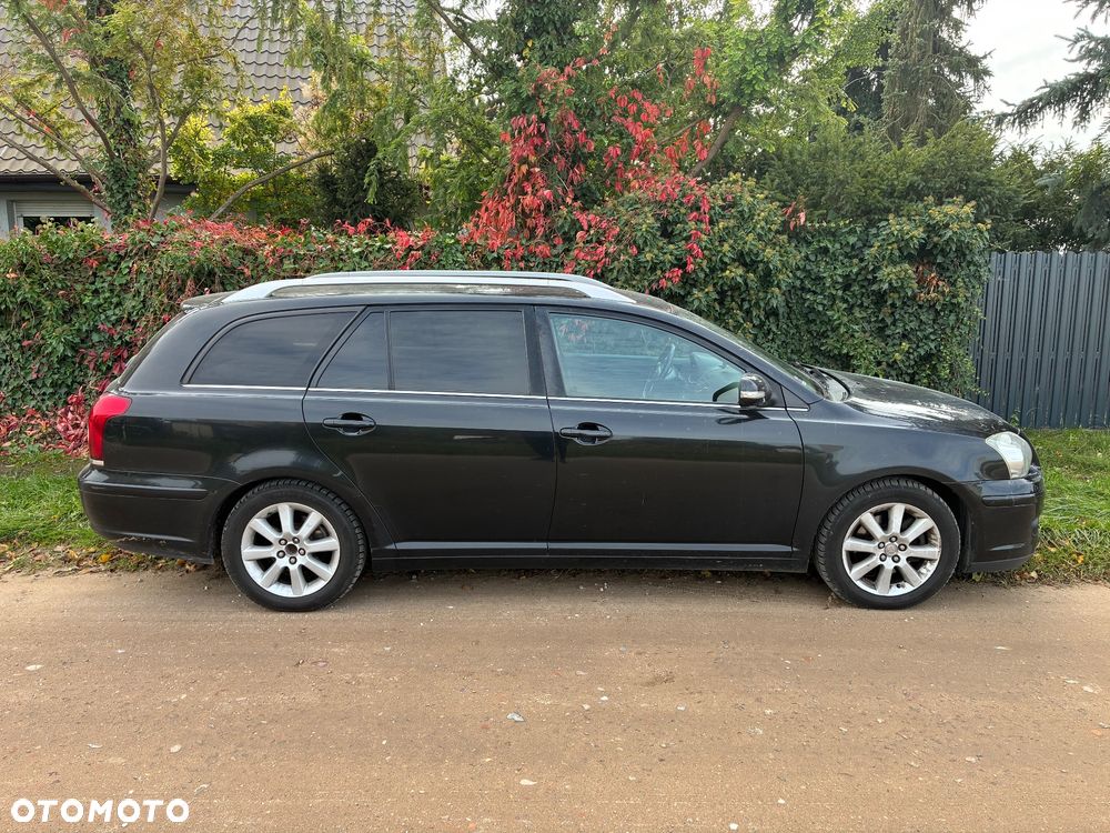 Toyota Avensis 2008 photo 5