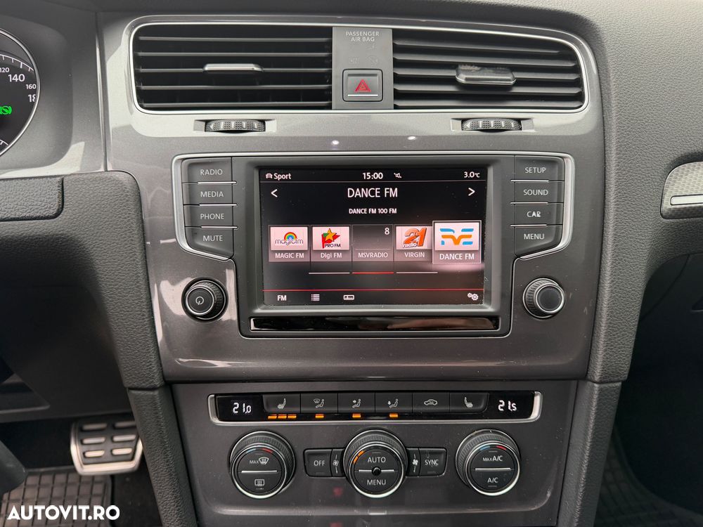 Volkswagen Golf 2.0 TDI DSG 4Motion - 13