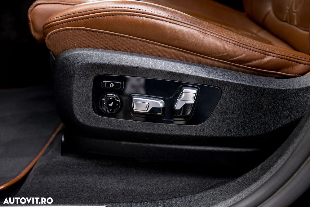 BMW X6 - 24