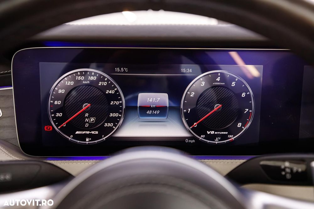Mercedes-Benz S 63 AMG - 25