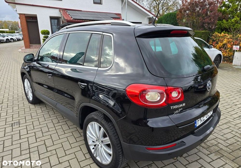 Volkswagen Tiguan - 6