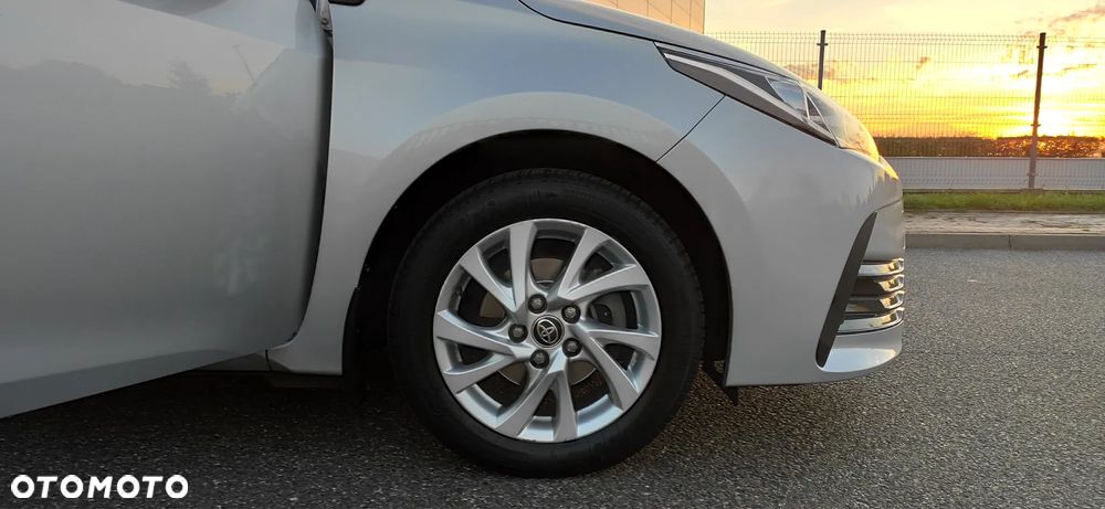 Toyota Corolla 1.6 Comfort - 29