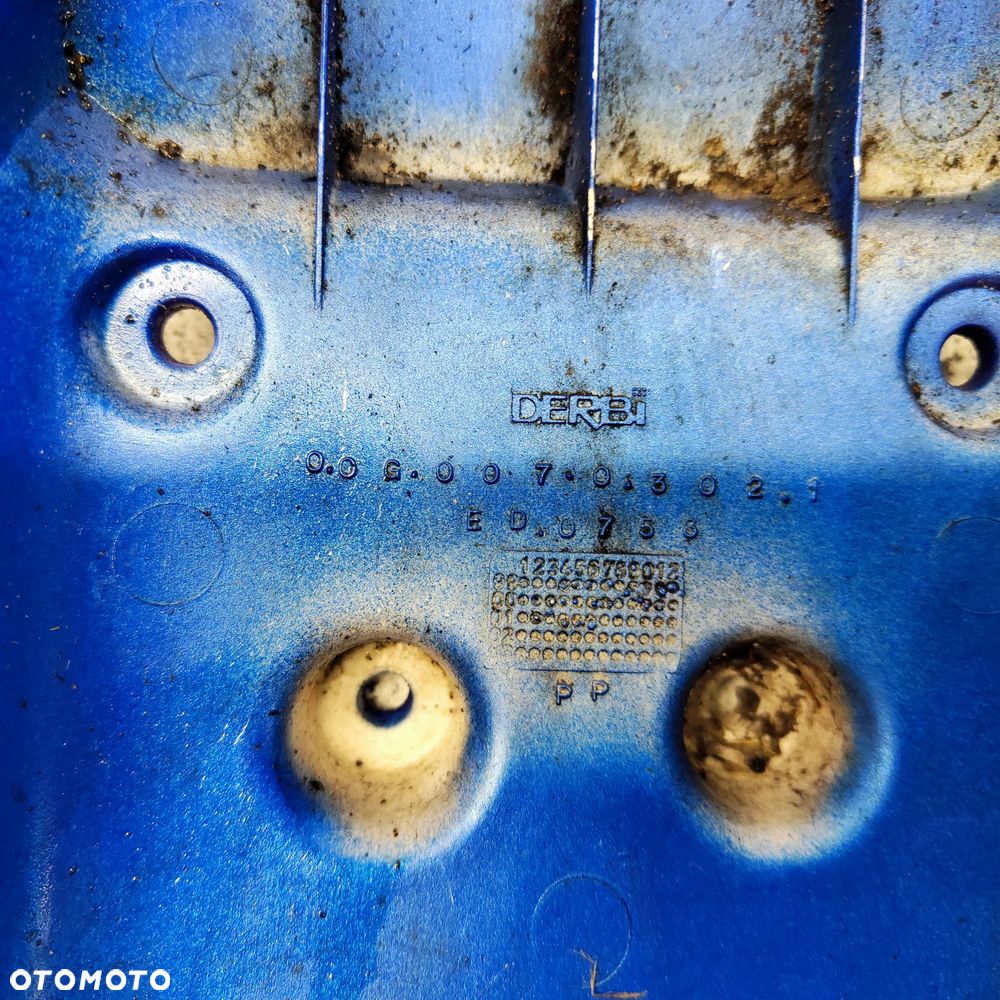 Błotnik przód, przedni Derbi Atlantis 50 - 16