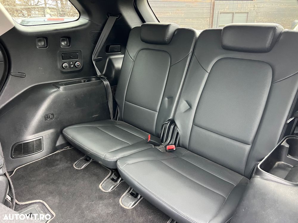 Hyundai Grand Santa Fe 2.2 CRDi ISG 4WD Aut. Exclusive - 8