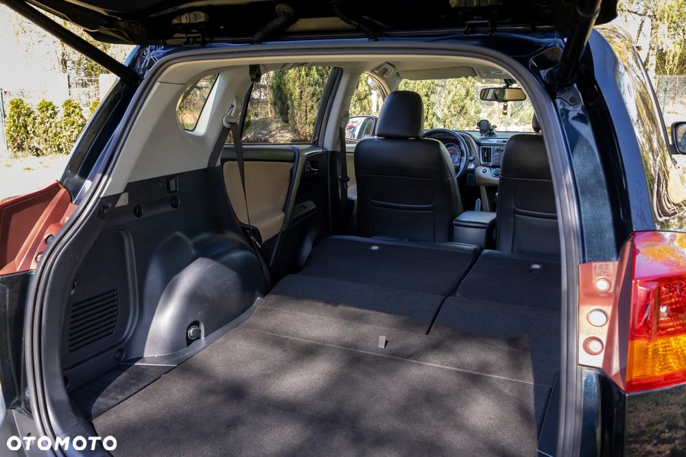 Toyota RAV4 - 31