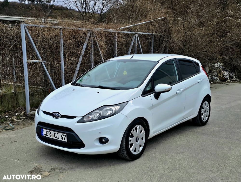 Ford Fiesta - 13