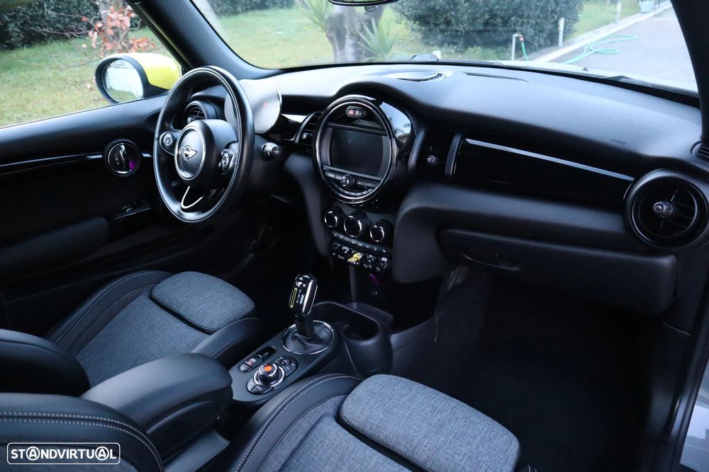 MINI 3 Portas Cooper SE - 22