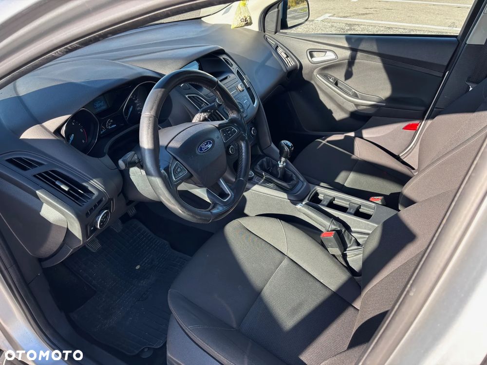 Ford Focus - 16