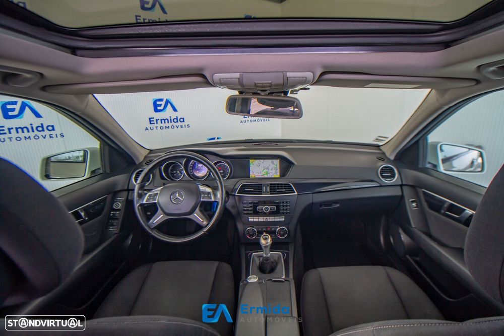 Mercedes-Benz C 220 CDi Avantgarde BlueEfficiency - 23