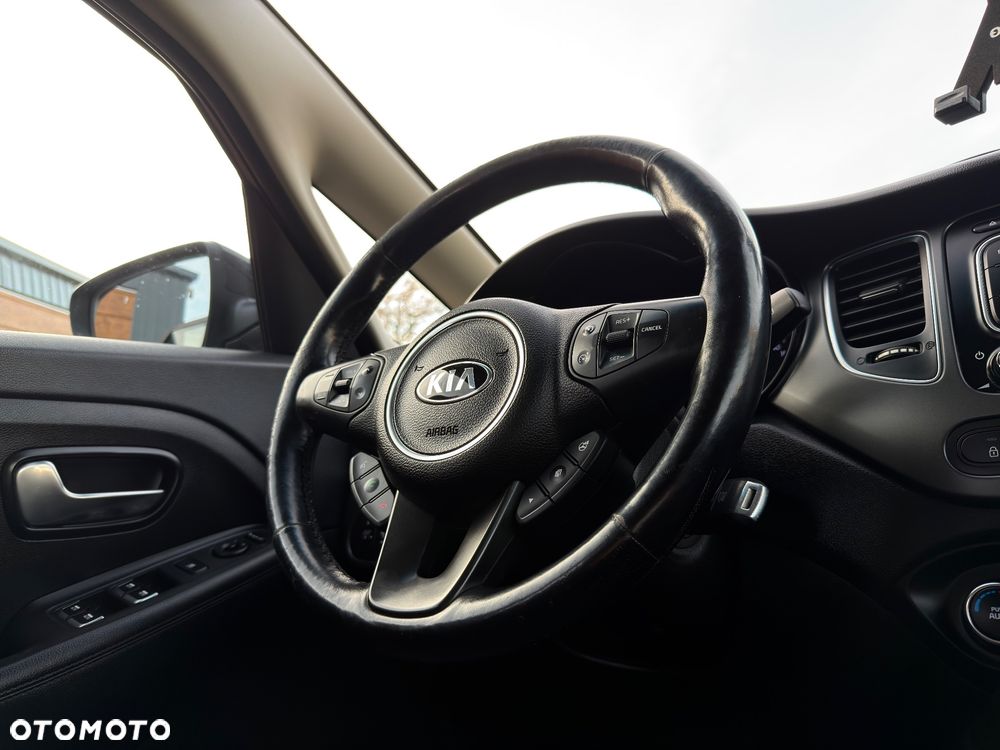 Kia Carens 1.7 CRDi L - 30