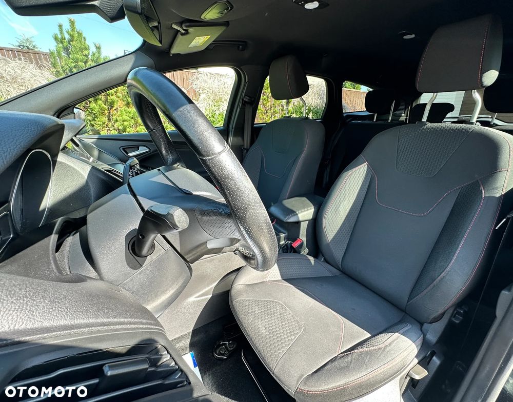 Ford Focus 1.0 EcoBoost ST-Line - 13