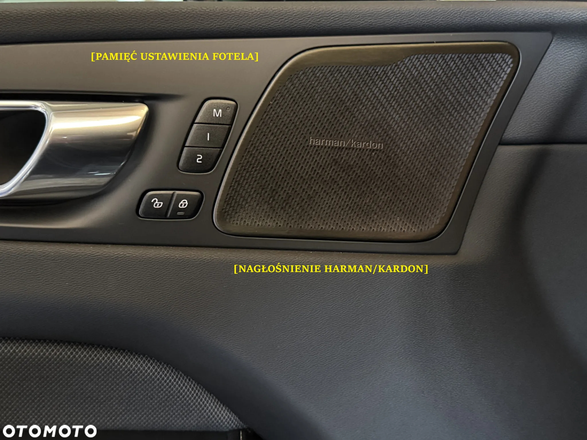 Volvo XC 60 B4 D Plus Dark - 11