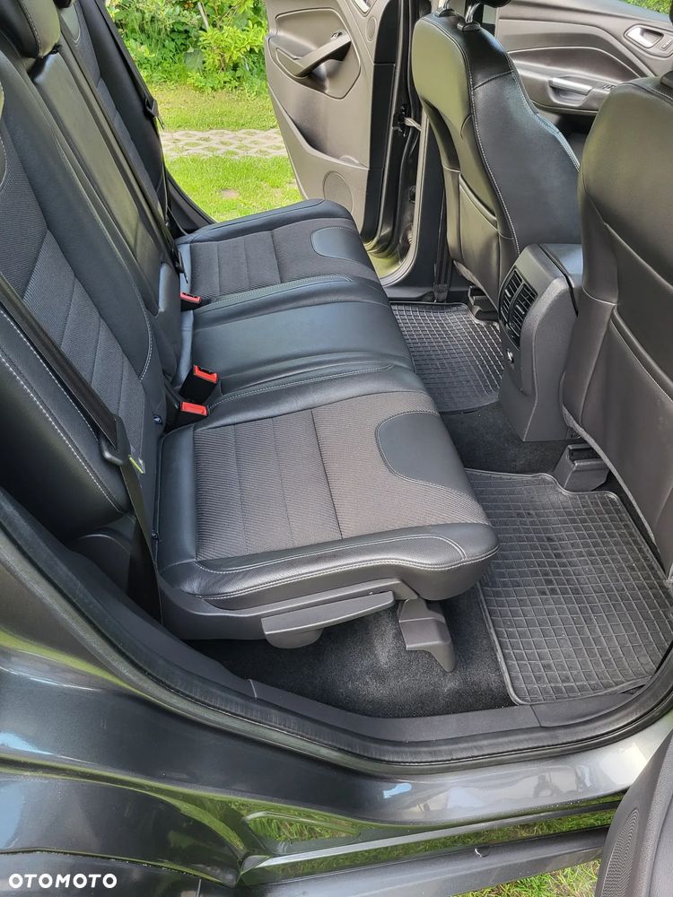 Ford Kuga 2.0 TDCi 2x4 Individual - 13