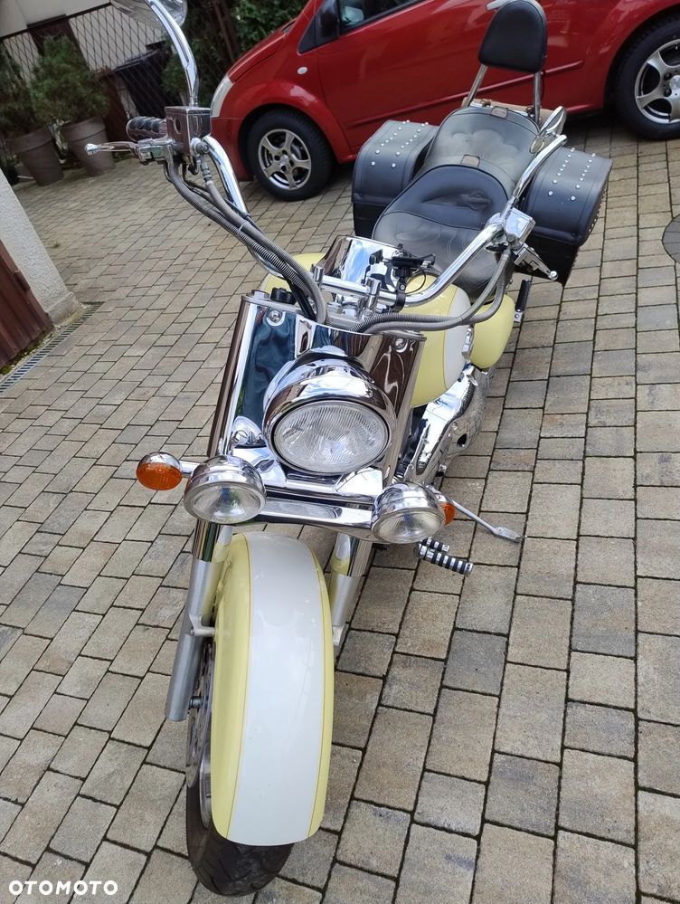 Suzuki VL 1500 Intruder LC - Boulevard C90 - 23