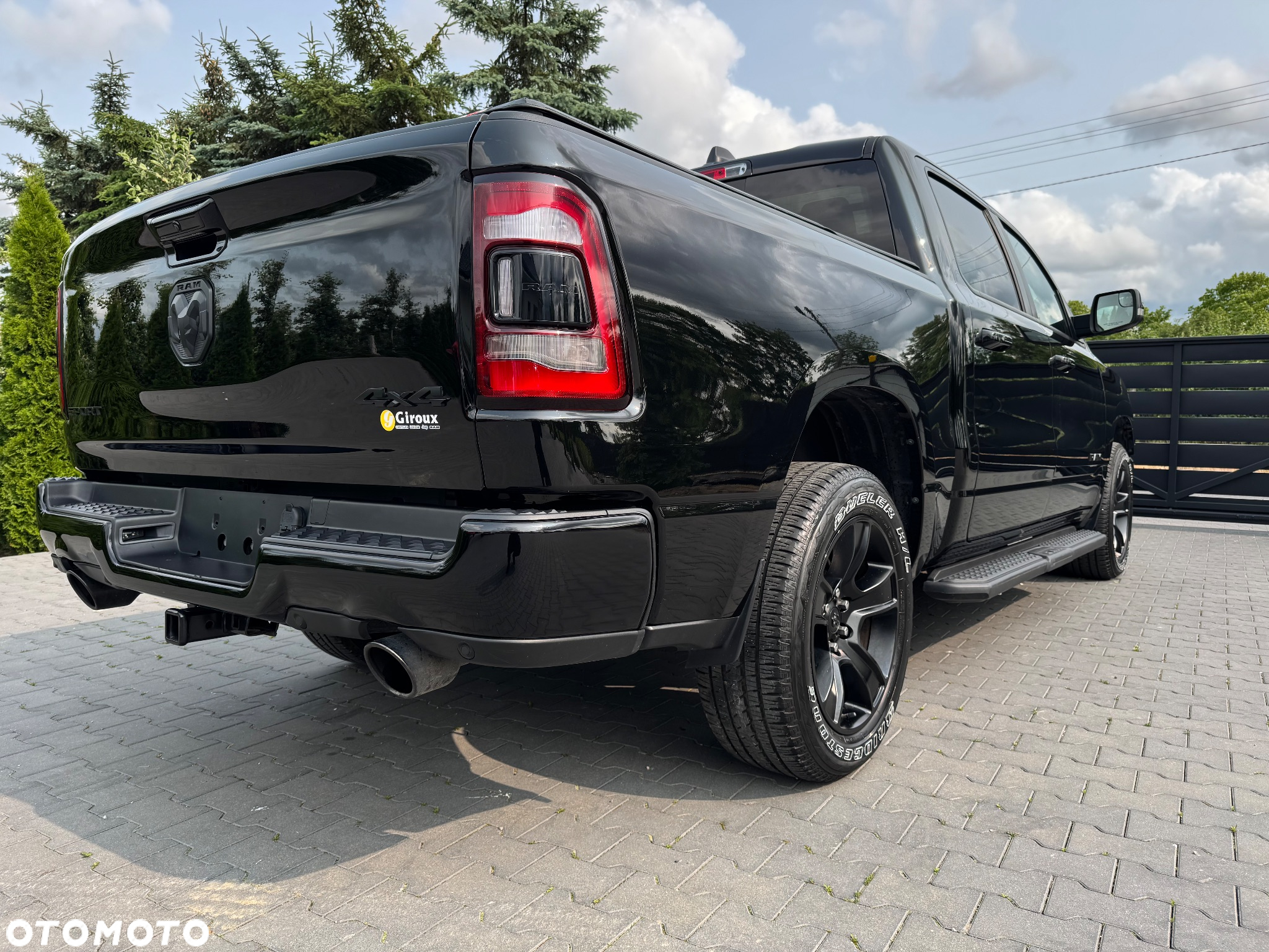 Dodge RAM 1500 5.7 4x4 - 12