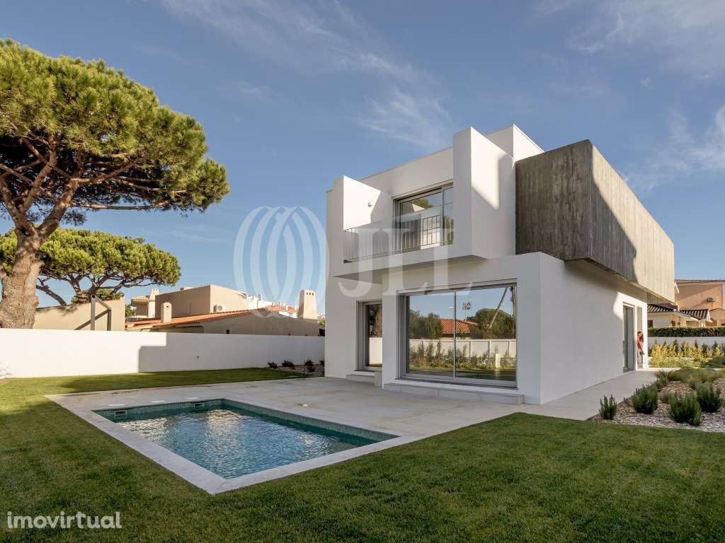 Moradia T4 com piscina, na Quinta da Bicuda, em Cascais - Grande imagem: 2/33