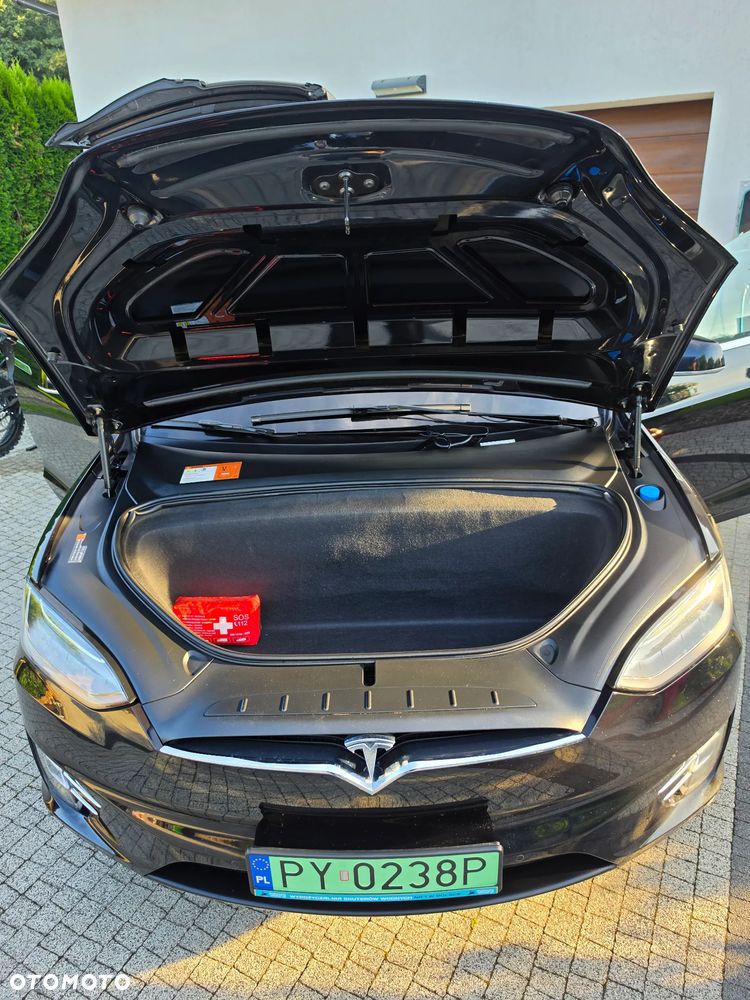 Tesla Model X Long Range Plus - 23