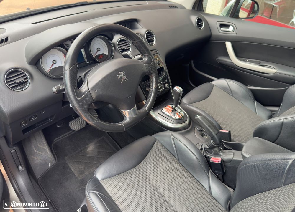 Peugeot 308 1.6 e-HDi Allure CMP6 - 3