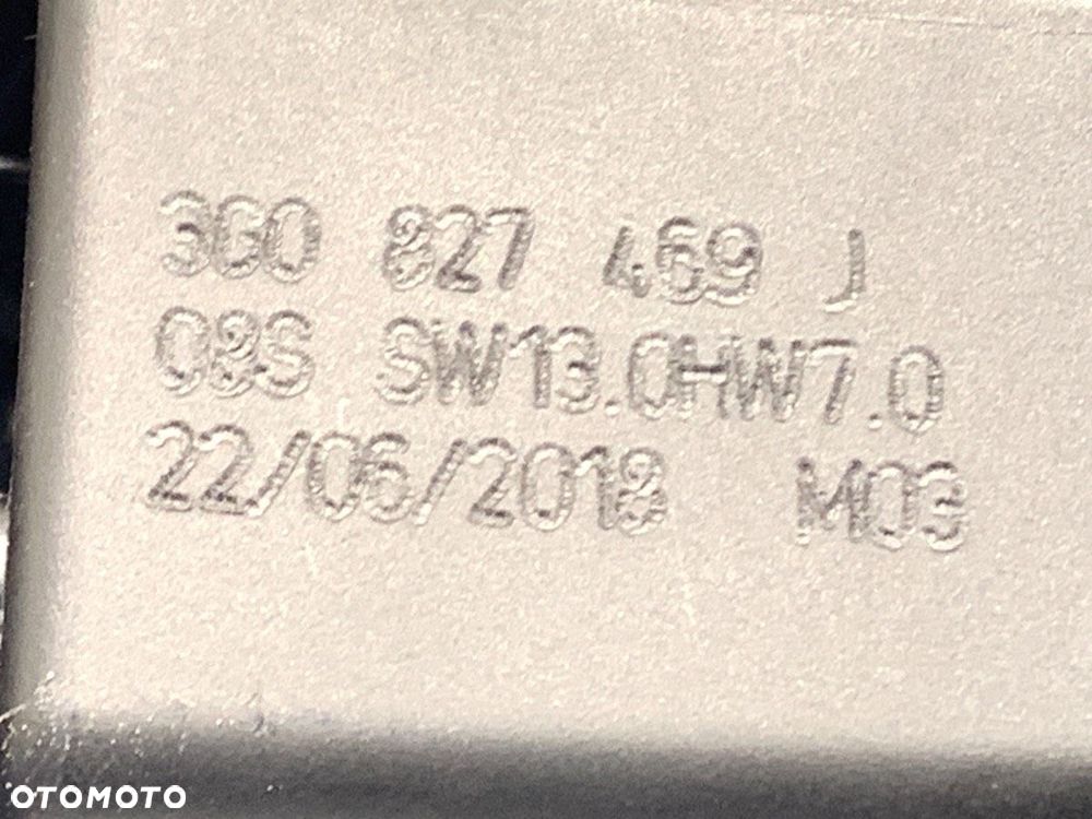 KLAMKA KLAPY TYŁ - 999.00 PLN - VW PASSAT B8 Variant (3G5, CB5) 2014 - 2022 2.0 TDI 4motion 140 kW - 5