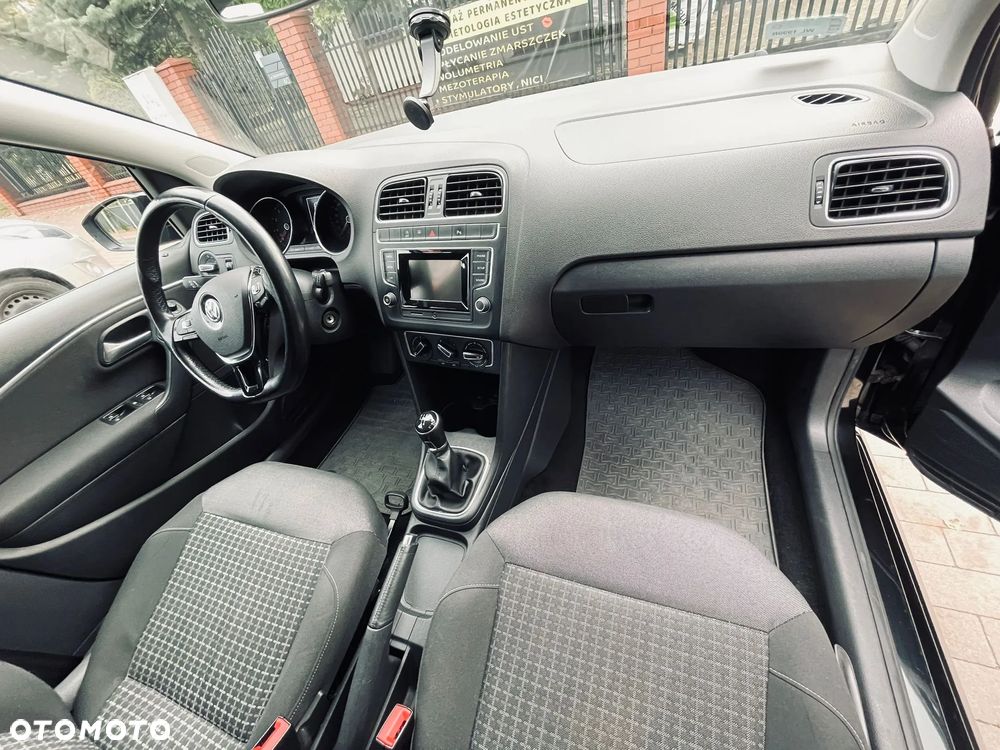 Volkswagen Polo 1.2 TSI BMT Comfortline - 33