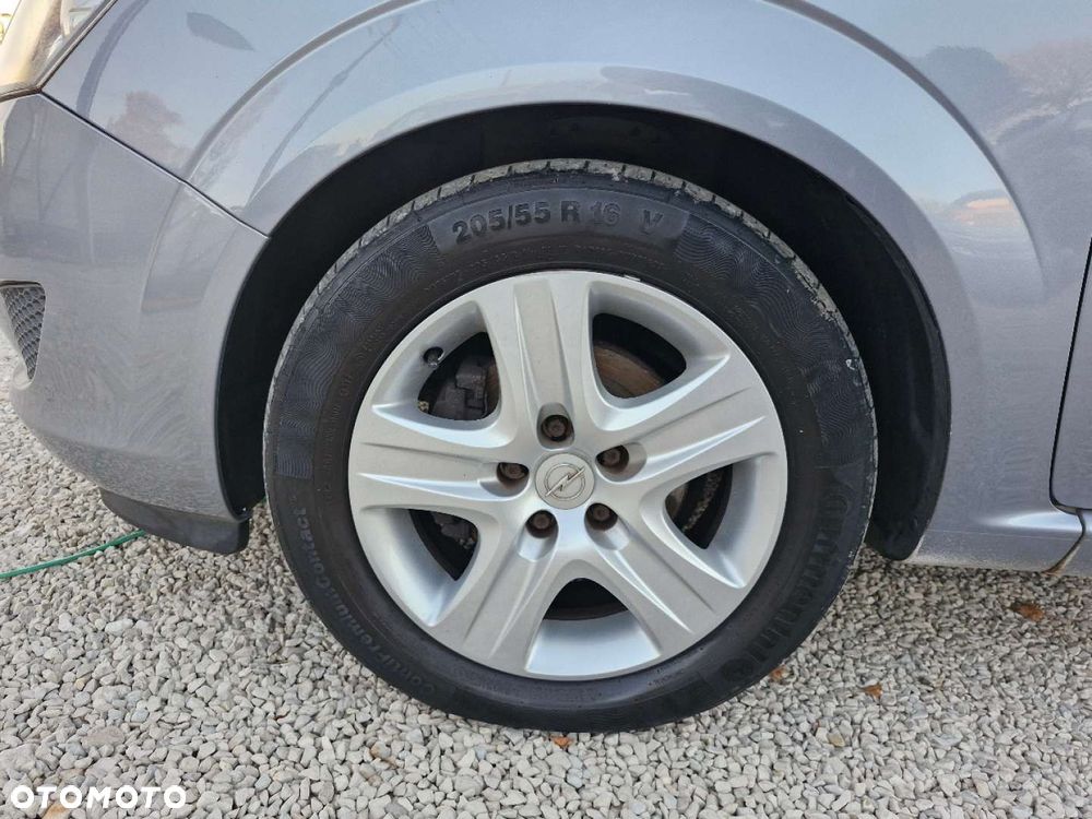 Opel Zafira - 28