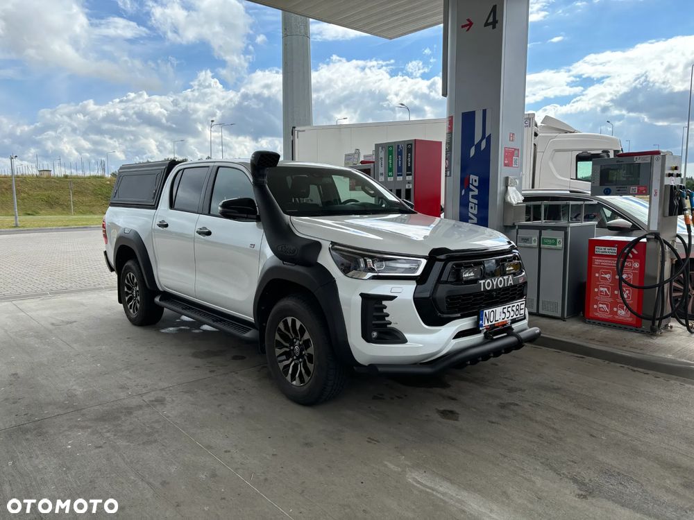 Toyota Hilux 2.8 D-4D Double Cab GR Sport 4x4 - 7