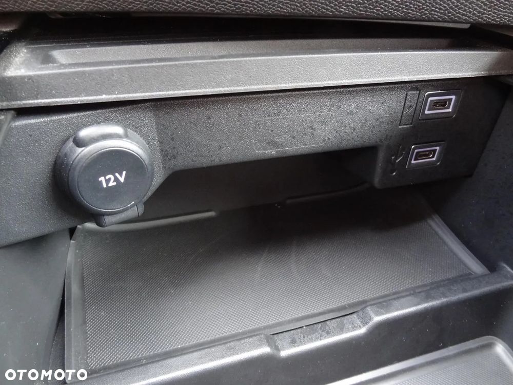 Opel Astra 1.5 D Automatik Elegance - 22