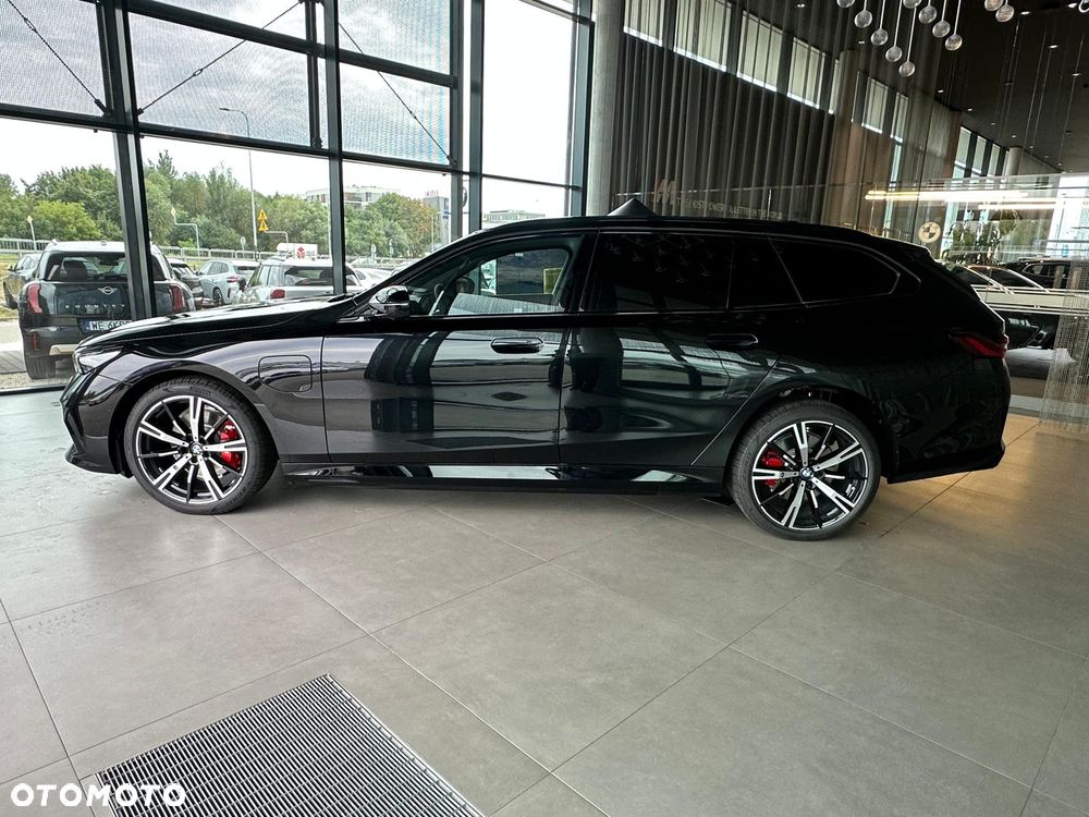 BMW Seria 5 530e xDrive PHEV M Sport - 4