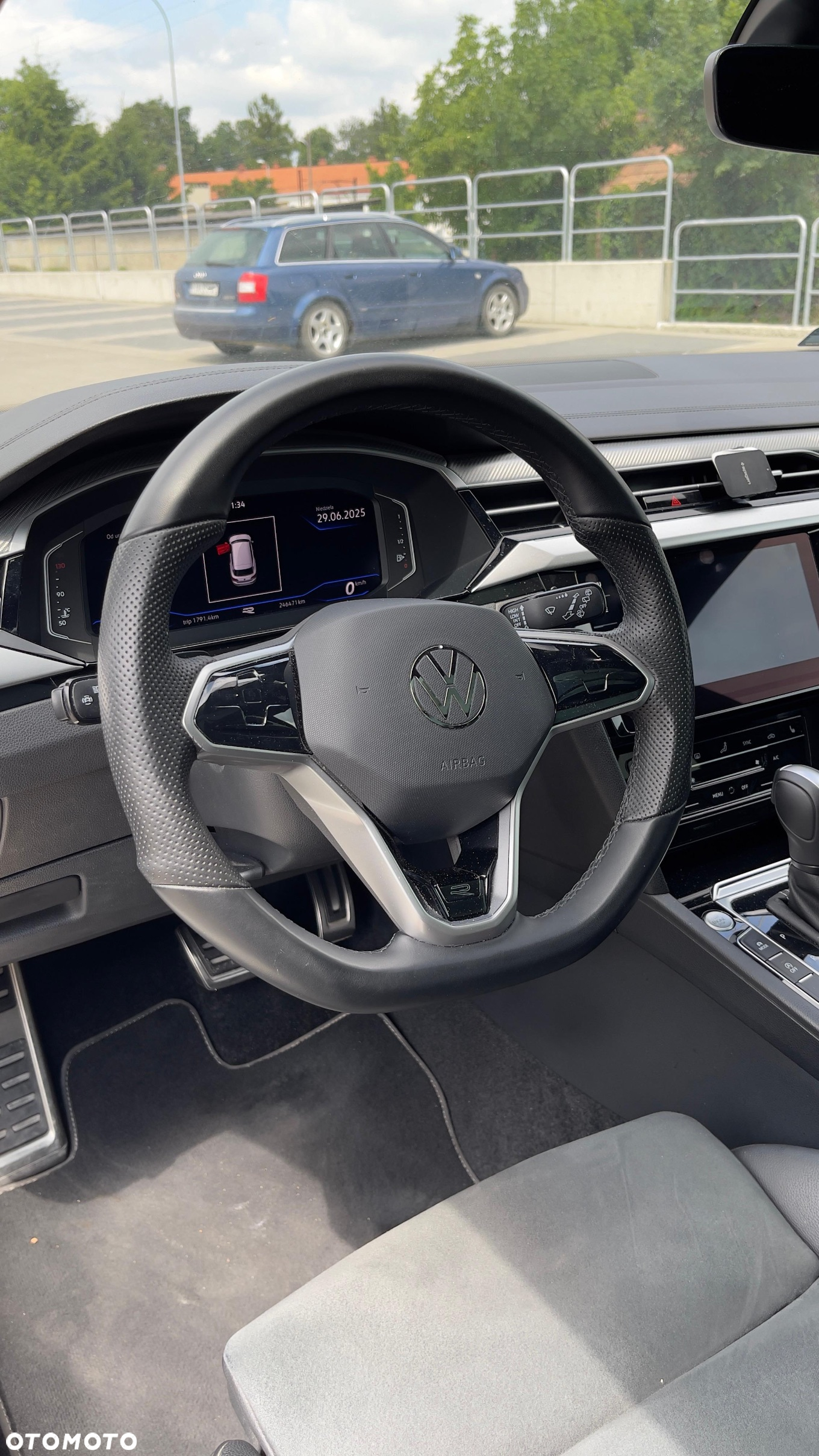Volkswagen Arteon 2.0 TSI R-Line DSG - 21