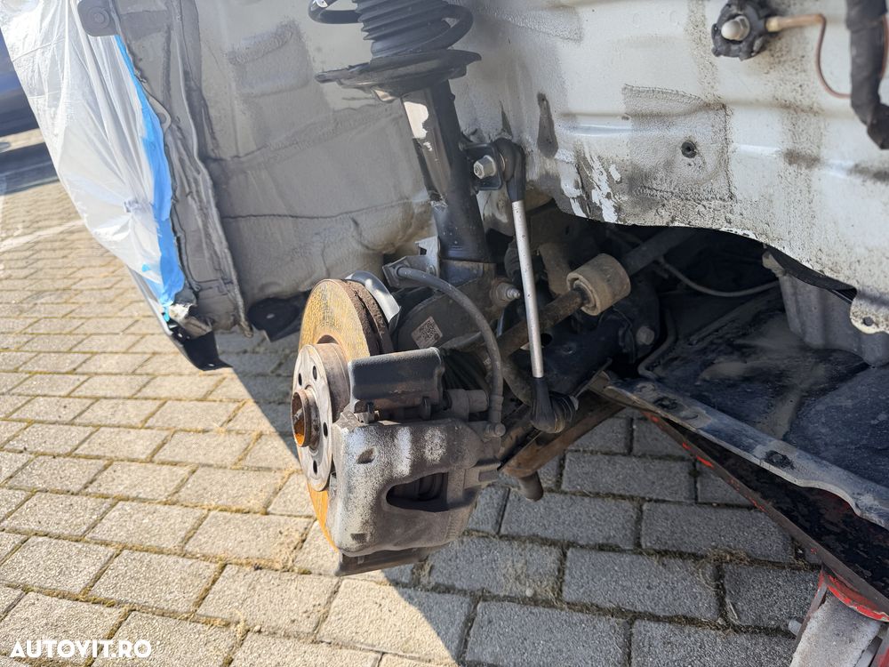 Volkswagen Taigo - 10