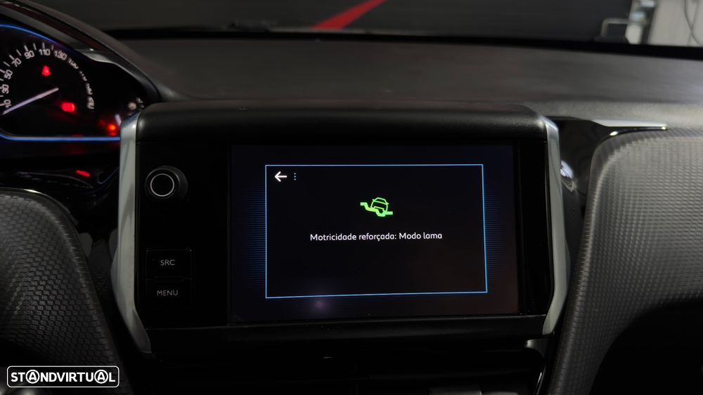 Peugeot 2008 PureTech 110 GPF Stop&Start EAT6 Allure - 31