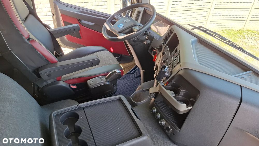 Volvo FM 330* 4x2 *+ DŻWIG KRAN HDS ATLAS 135.2  WYSÓW 9.8m* Kran* Sterowanie manualne* Skrzynia 5.6m* 293000km - Wyjątkowo zadbany* z NIEMIEC - 8