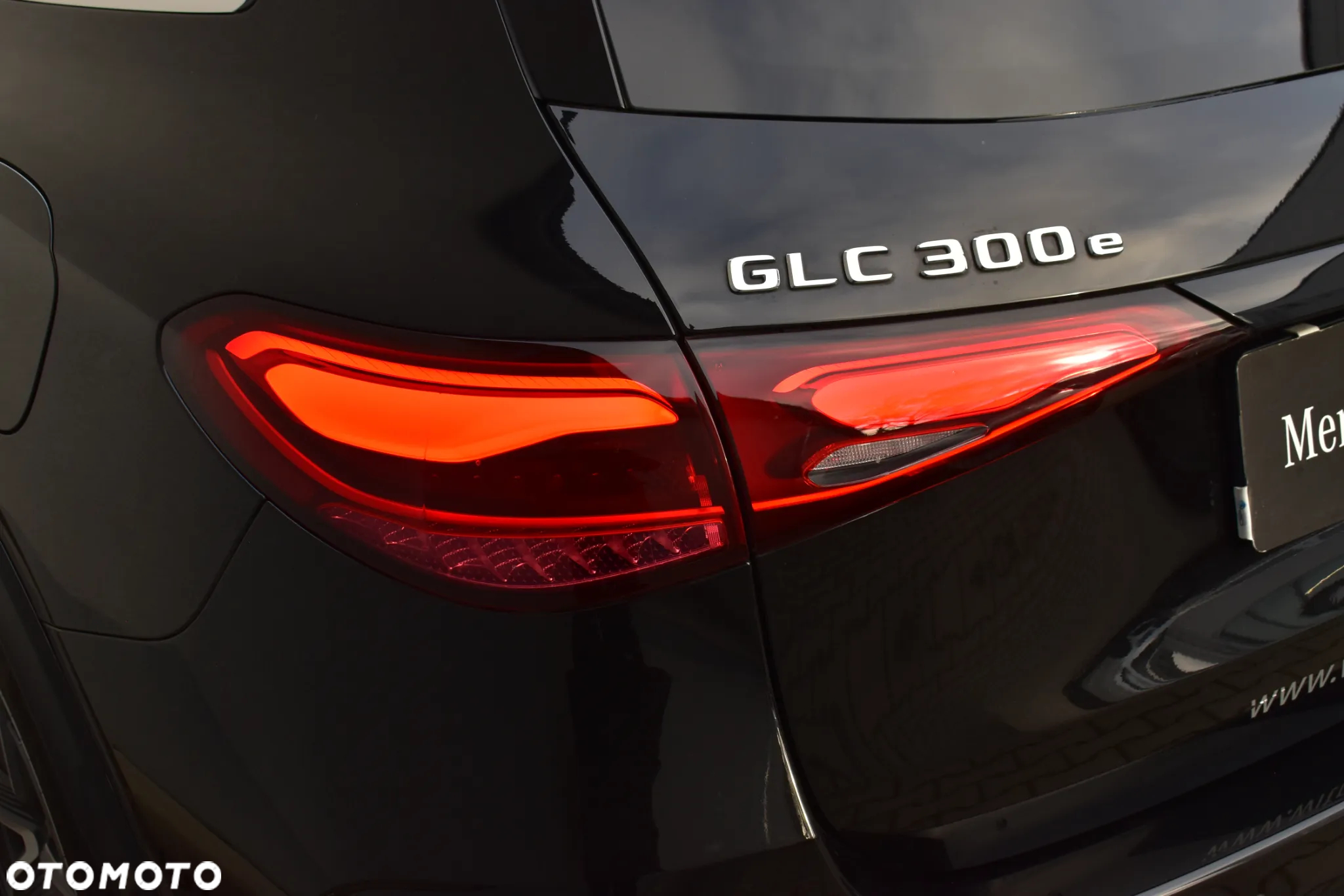 Mercedes-Benz GLC 300 e 4-Matic AMG Line - 10