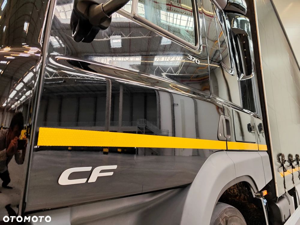DAF CF 370 - 13