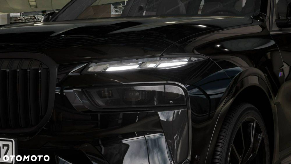 BMW X7 - 11