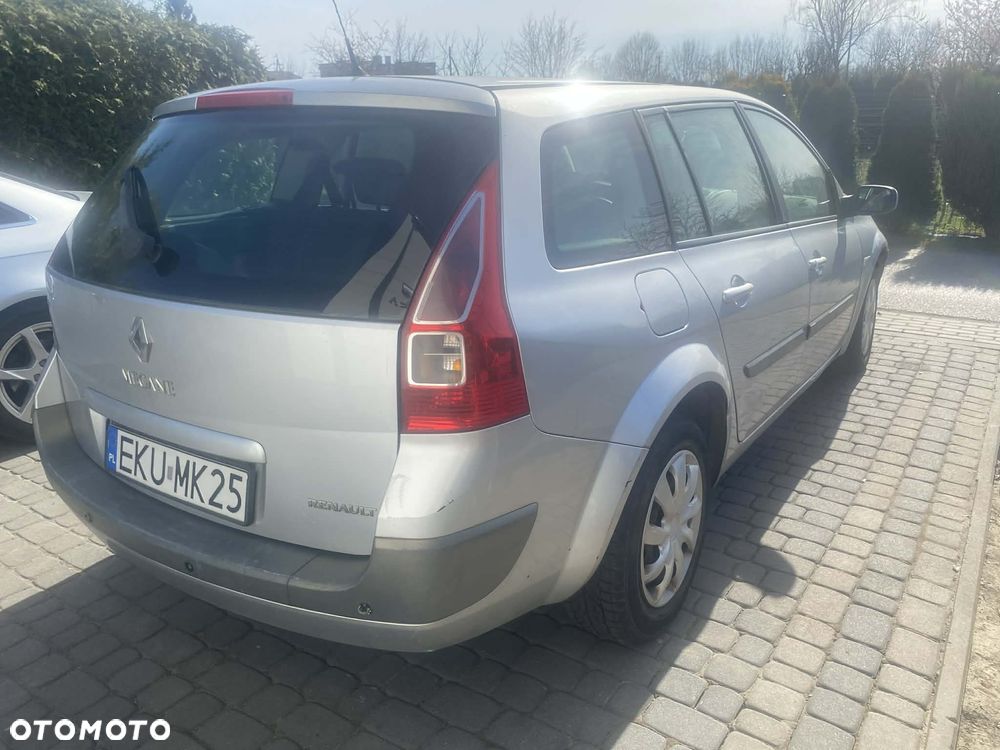 Renault Megane 1.5 dCi Confort Authentique - 5