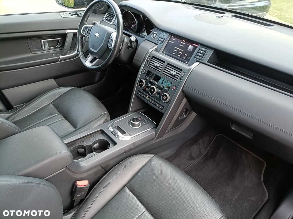 Land Rover Discovery Sport TD4 HSE Luxury - 17