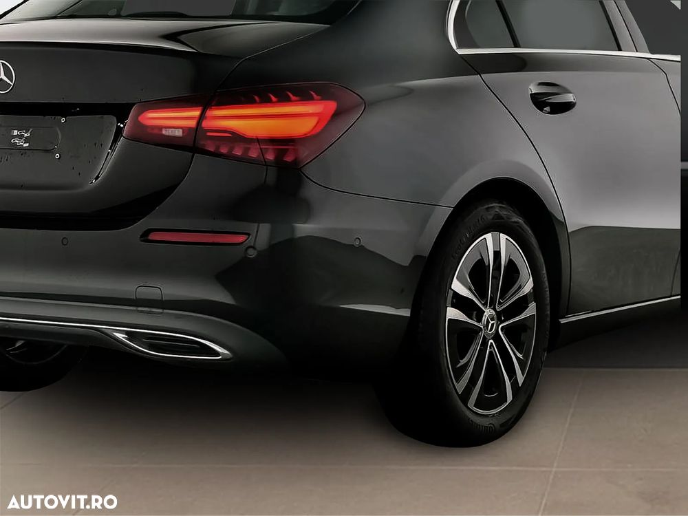 Mercedes-Benz A 200 7G-DCT Progressive - 3