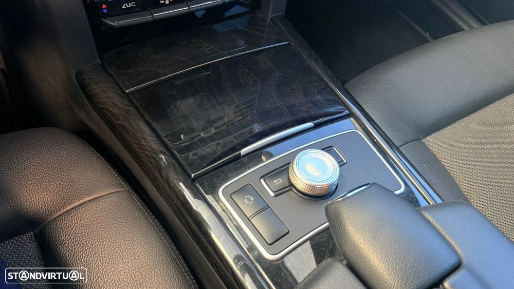 Mercedes-Benz E 250 CDi Avantgarde BE Auto. - 22