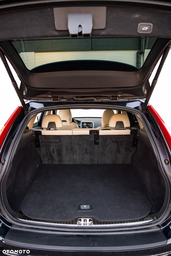 Volvo XC 60 T6 AWD Geartronic Linje Inscription - 17
