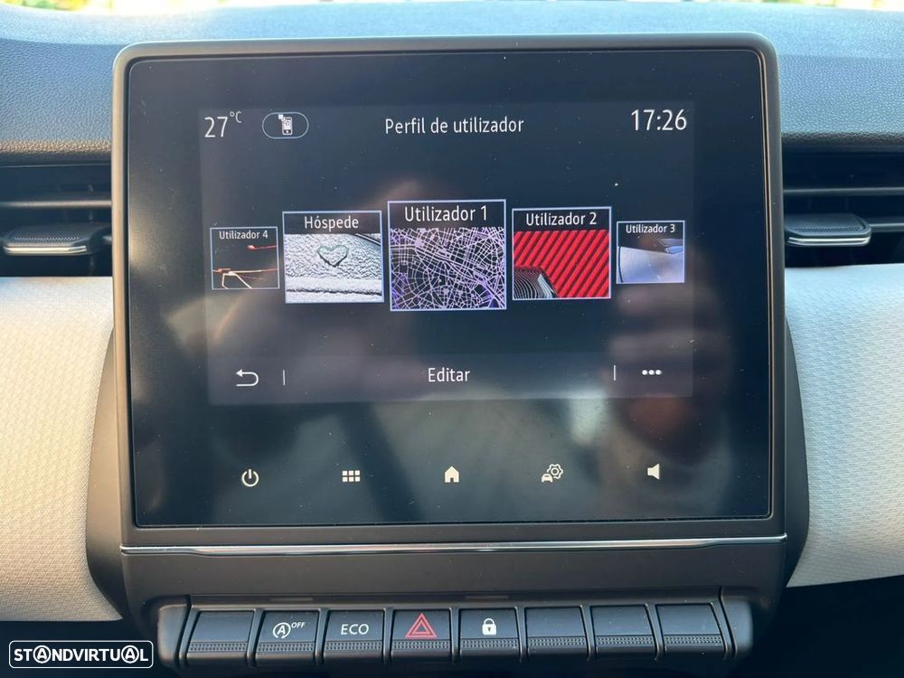 Renault Clio 1.5 Blue dCi Evolution - 32