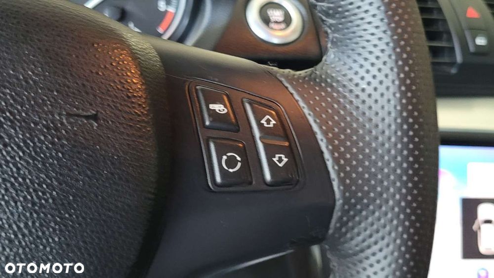 BMW Seria 1 - 15