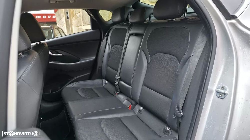 Hyundai i30 Fastback 1.0 T-GDI Style - 28